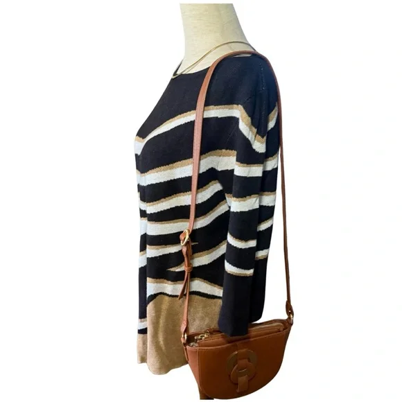 Chico's Asymmetrical Black & Tan Ripple Sweater‎ Size M - Picture 7 of 7